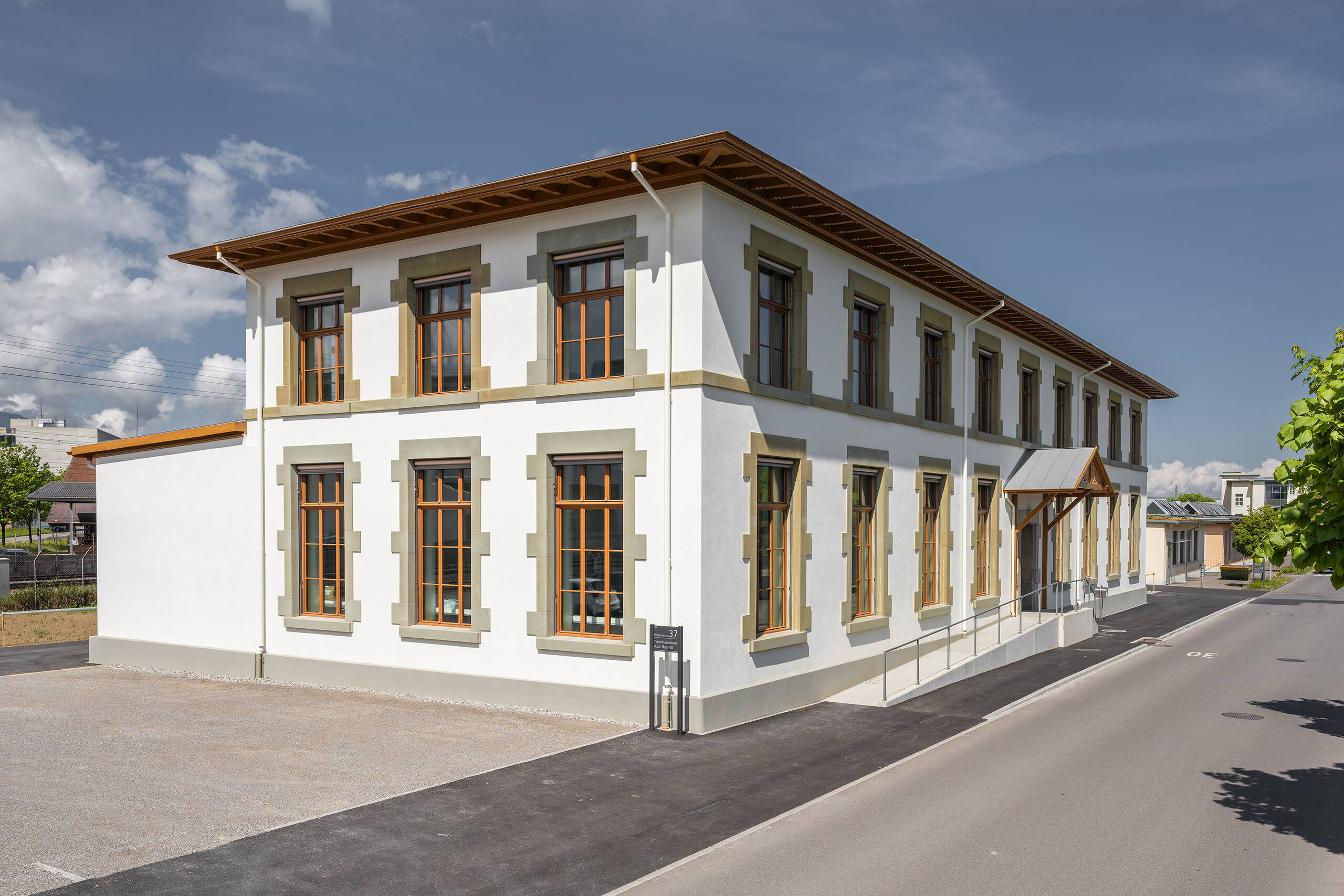 Tierärztezentrum Aare Thun AG Tierärztezentrum Aare Thun AG