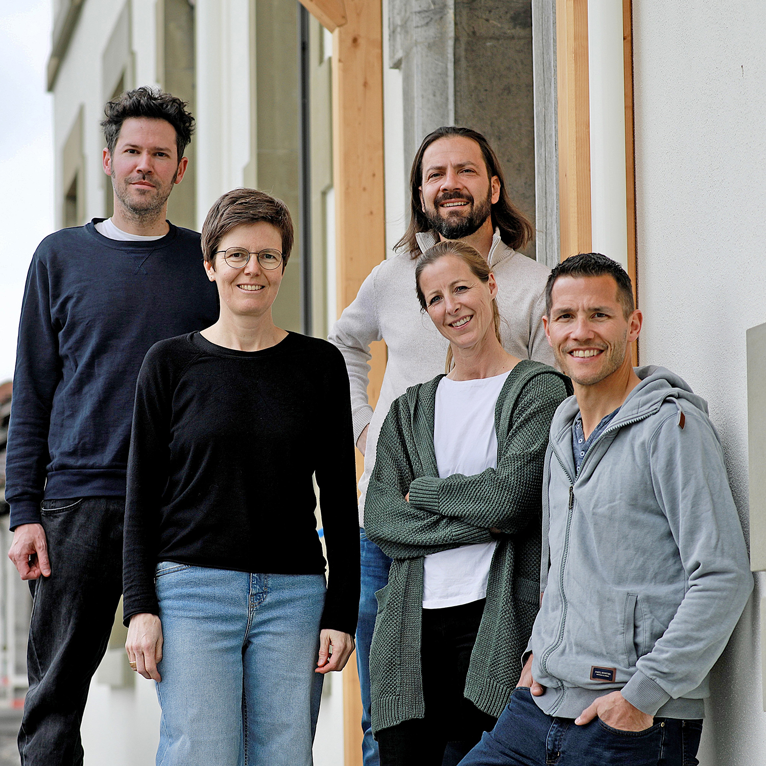 Gruppe quadratisch_01.jpg Gruppe quadratisch_01